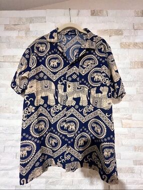 the room Navy and Cream Elephant Print Short Sleeve Button-Down Shirt